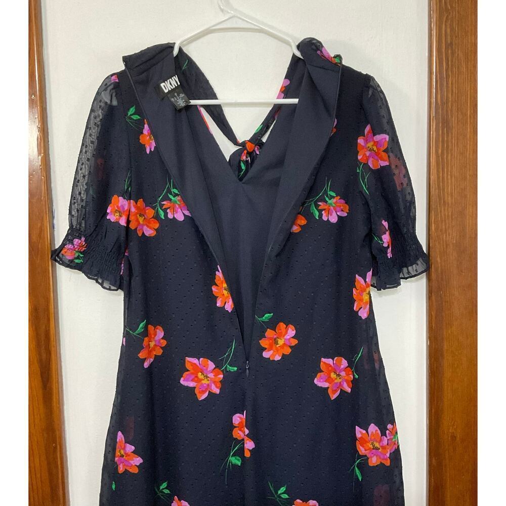 DKNY Navy Blue Floral Dress Chiffon Tie Neck 6 Small Swiss Dot Gathered Sleeves - Picture 4 of 9